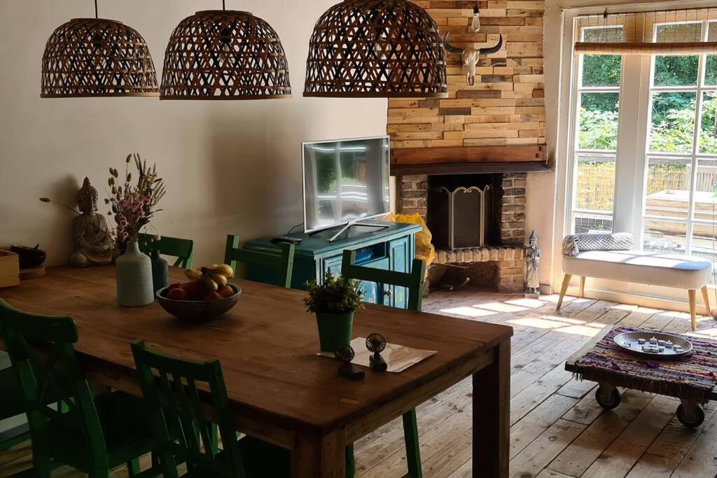 Balistyle Guesthouse Incl Hottub Near Amsterdam And Haarlem Velsen-Zuid Kültér fotó